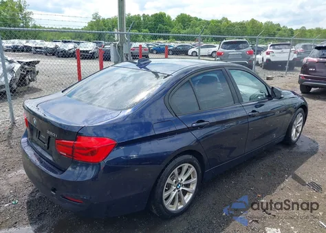 2017 BMW 320I xDrive из США, поврежденный, VIN WBA8E5G30HNU43603